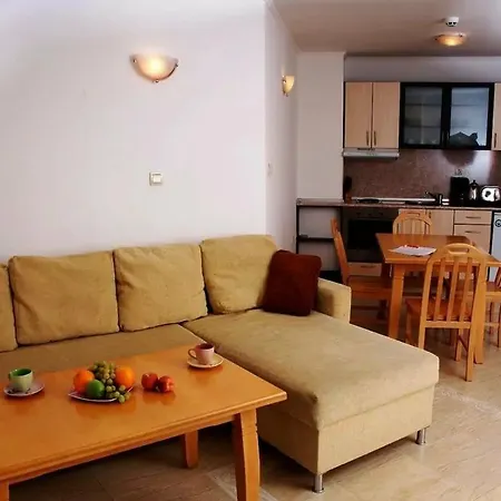 Diamond Dinevi Hotel